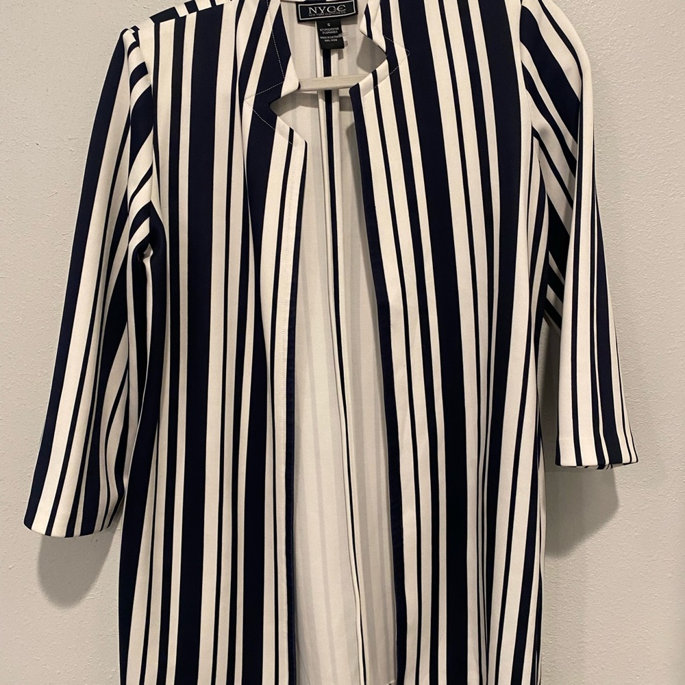 Women’s Striped Blazer in White and Navy Blue size Small